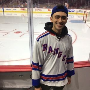 Meet your Posher, Eric